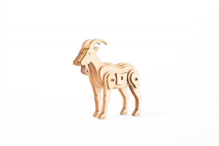 Skládací dřevěná koza
